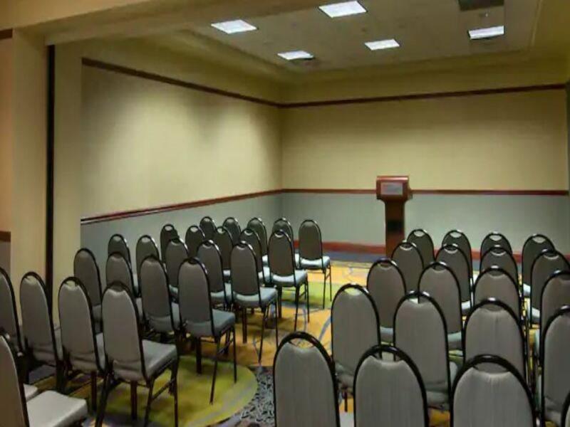 Hilton Garden Inn Detroit Utica, Mi Clinton Township Екстериор снимка